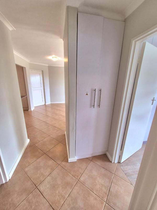 To Let 2 Bedroom Property for Rent in Aurora Western Cape